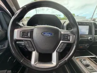 Ford Expedition MAX 2021 4x4 Platinum 4dr SUV