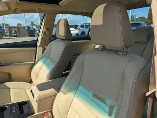 Toyota Camry 2017 XLE 4dr Sedan
