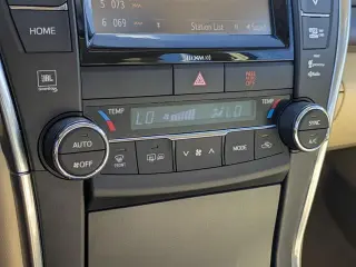 Toyota Camry 2017 XLE 4dr Sedan