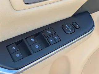 Toyota Camry 2017 XLE 4dr Sedan