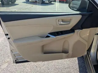 Toyota Camry 2017 XLE 4dr Sedan