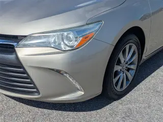 Toyota Camry 2017 XLE 4dr Sedan