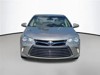 Toyota Camry 2017 XLE 4dr Sedan