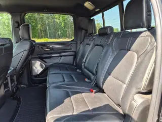 Ram 1500 2020 4x4 Limited 4dr Crew Cab 5.6 ft. SB Pickup