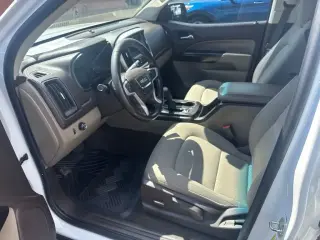 GMC Canyon 2016 4x2 SLE 4dr Crew Cab 5 ft. SB