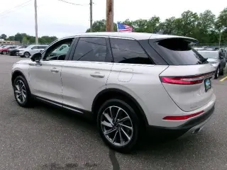 Lincoln Corsair 2024 AWD Premiere 4dr SUV
