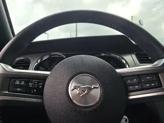 Ford Mustang 2014 GT Premium 2dr Fastback