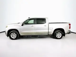 Chevrolet Silverado 1500 2020 4x2 LT 4 puertas Cabina Crew 5.8 pies. SB