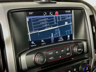 GMC Sierra 1500 2015 4x4 SLT 4 puertas Cabina Crew 5.8 pies. SB