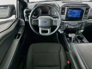 Ford F-150 2022 4x2 XLT 4 puertas SuperCrew 6.5 pies. SB