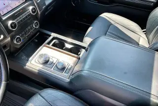 Ford Expedition 2019 4x4 Platinum 4dr SUV