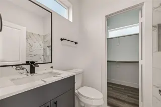 Propiedad en alquiler con 4 habitaciones y 4 baños en Houston