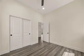 Propiedad en alquiler con 4 habitaciones y 4 baños en Houston