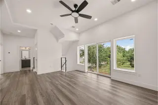 Propiedad en alquiler con 4 habitaciones y 4 baños en Houston