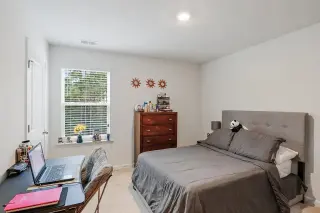 Propiedad en alquiler con 4 habitaciones y 2.5 baños en Savannah