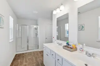 Propiedad en alquiler con 4 habitaciones y 2.5 baños en Savannah