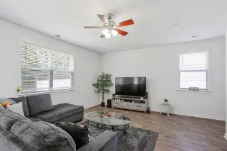 Propiedad en alquiler con 4 habitaciones y 2.5 baños en Savannah