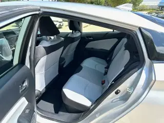 2017 Toyota Prius III Touring