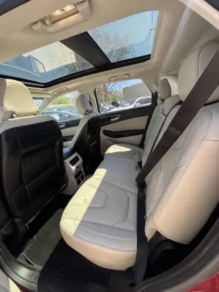 2015 Ford Edge