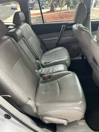 2013 Toyota HIGHLANDER LTD