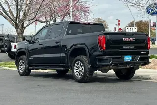 GMC Sierra 1500 2020 4x4 AT4 4dr Crew Cab 5.8 ft. SB