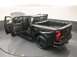 Chevrolet Silverado 1500 2024 4x2 RST 4dr Crew Cab 5.8 ft. SB