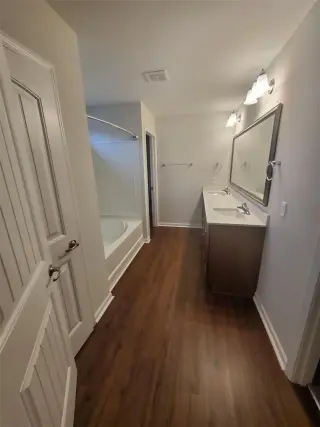 Propiedad en alquiler con 4 habitaciones y 2.5 baños en Pooler