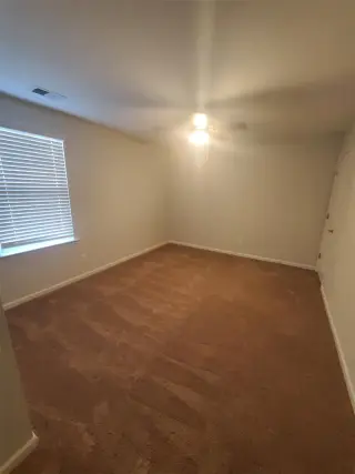 Propiedad en alquiler con 4 habitaciones y 2.5 baños en Pooler
