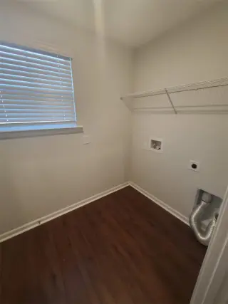 Propiedad en alquiler con 4 habitaciones y 2.5 baños en Pooler