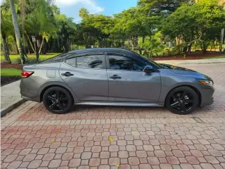 2022 Nissan Sentra SR