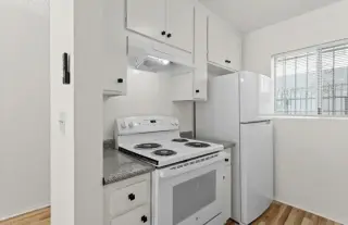 1 Bedroom 1 Bath Apt in Carson