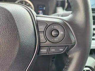 2020 Corolla SE