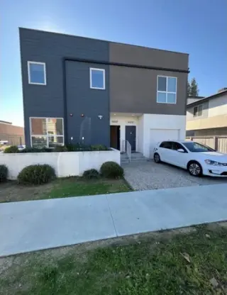 2 Bedroom Apt in W Pico Blvd
