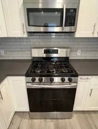 2 Bedroom Apt in W Pico Blvd
