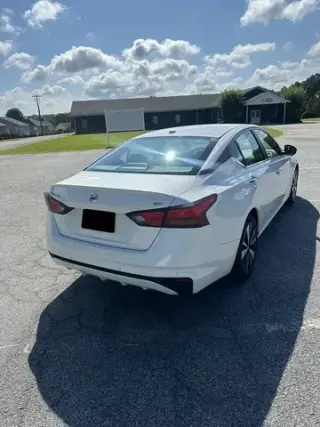 2022 Altima SV