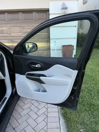 2019 Jeep Cherokee LTD