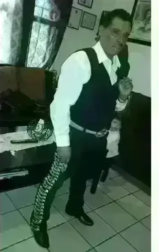 MARIACHI MÚSICA VARIABLE EN LA
