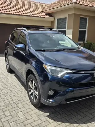 2018 rav4 XLE