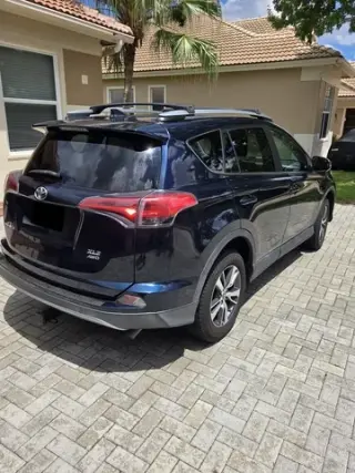 2018 rav4 XLE