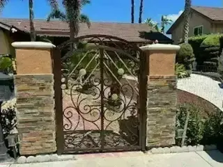 SON&FATHERS IRON WORK