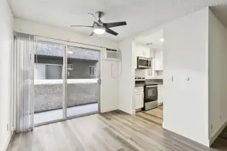 1 Bedroom Apt in Hawthorne