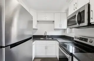 1 Bedroom Apt in Hawthorne