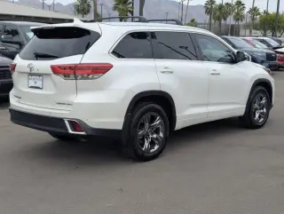 Toyota Highlander 2018 AWD Limited 4dr SUV