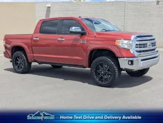 Toyota Tundra 2015 4x4 Platinum 4dr CrewMax Cab Pickup SB (5.7L V8 FFV)