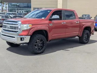 Toyota Tundra 2015 4x4 Platinum 4dr CrewMax Cab Pickup SB (5.7L V8 FFV)