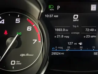 2022 Alfa Romeo Stelvio