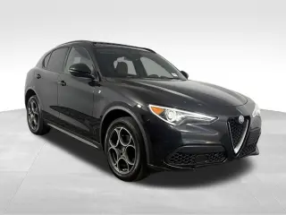 2022 Alfa Romeo Stelvio