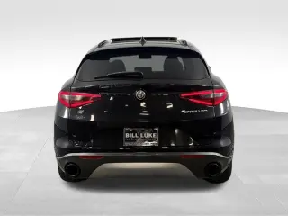 2022 Alfa Romeo Stelvio