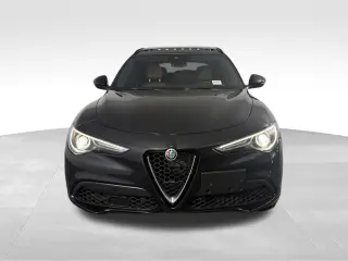 2022 Alfa Romeo Stelvio