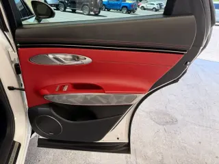 2022 Genesis GV70